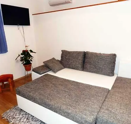 Maruncic Apartment *