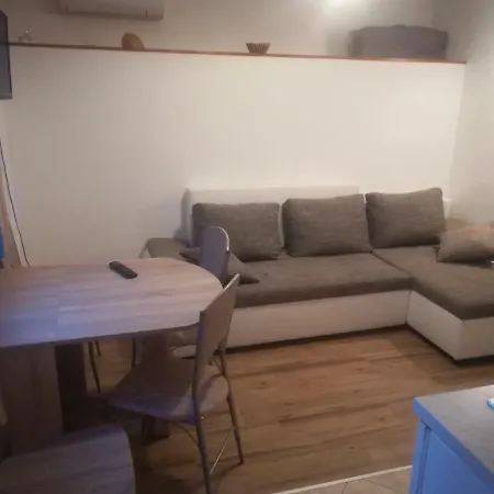 Апартаменти Maruncic