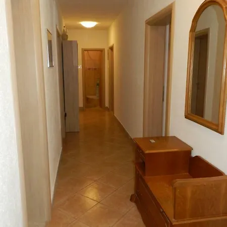 Maruncic Apartment *